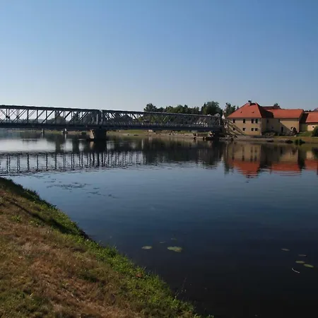 Brašov, * Týn nad Vltavou