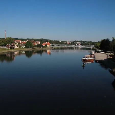 Brašov, Týn nad Vltavou